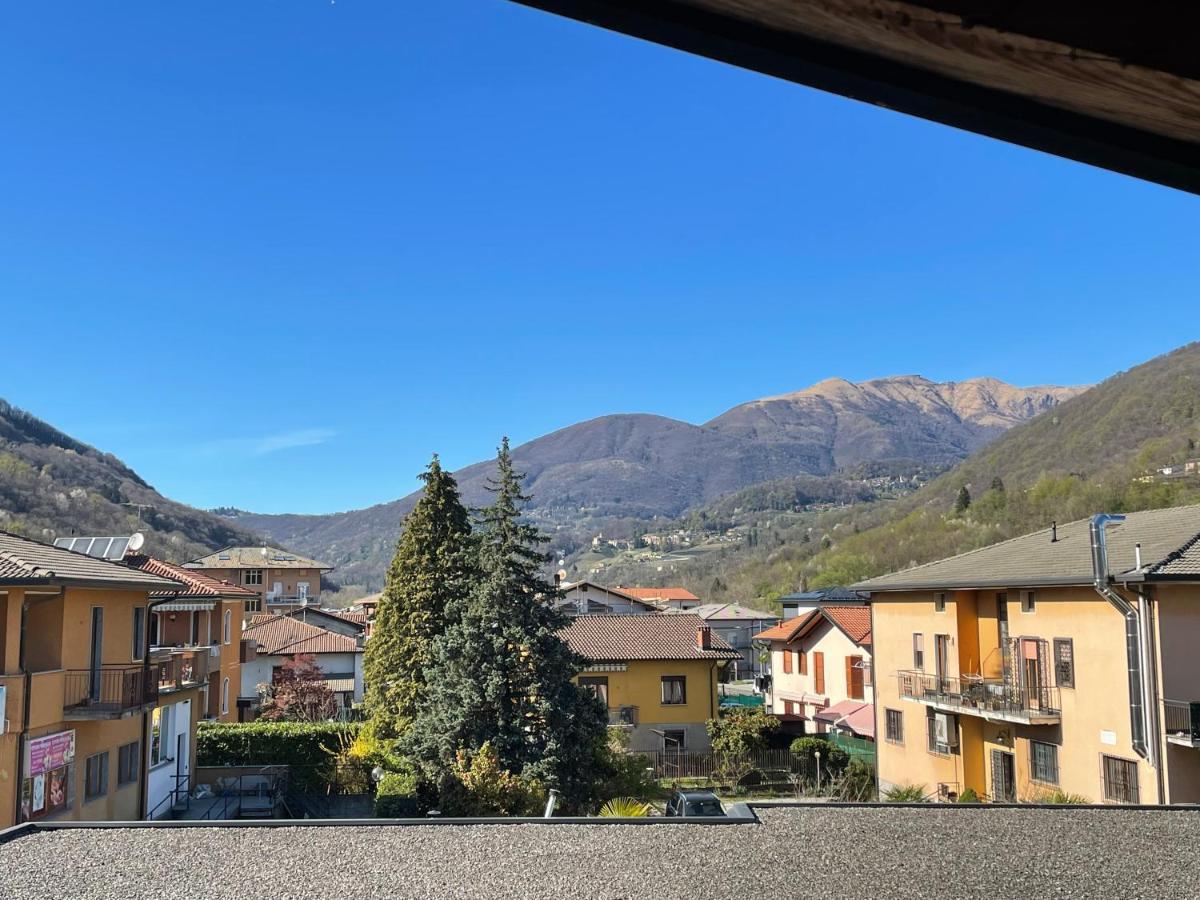 Tresa Bay House - Lugano Lake Lavena Ponte Tresa Bagian luar foto